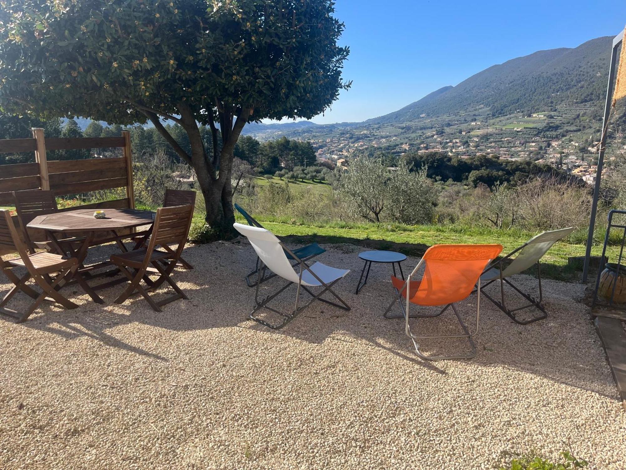 Cabanon Entoure De Montagnes Et D'Oliviers Βίλα Nyons Εξωτερικό φωτογραφία