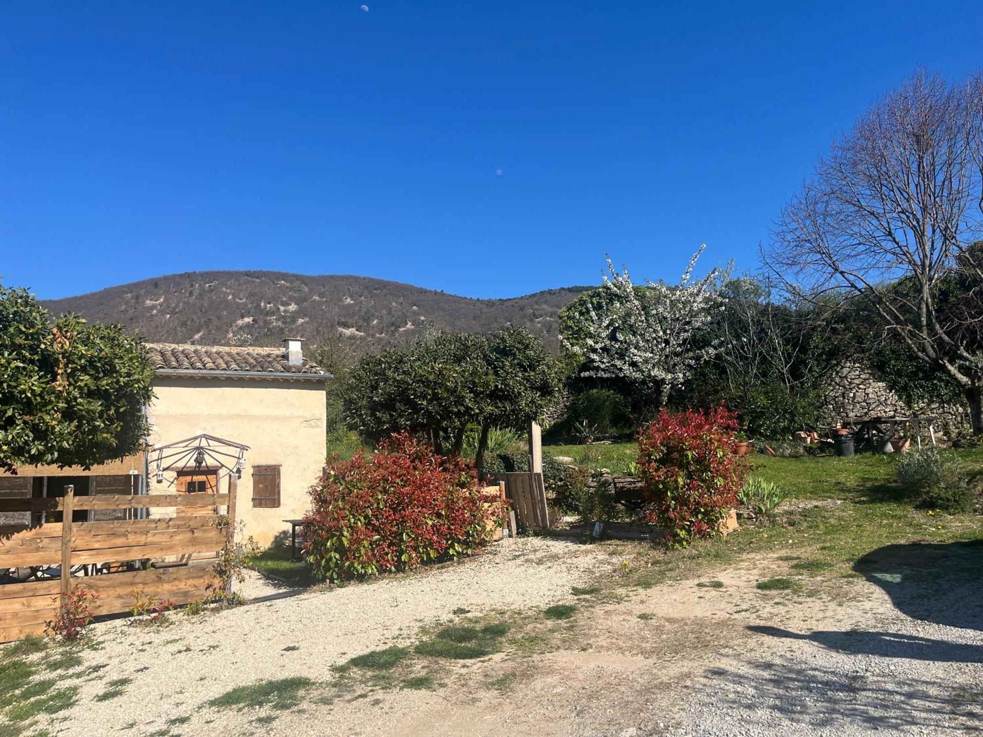 Cabanon Entoure De Montagnes Et D'Oliviers Βίλα Nyons Εξωτερικό φωτογραφία